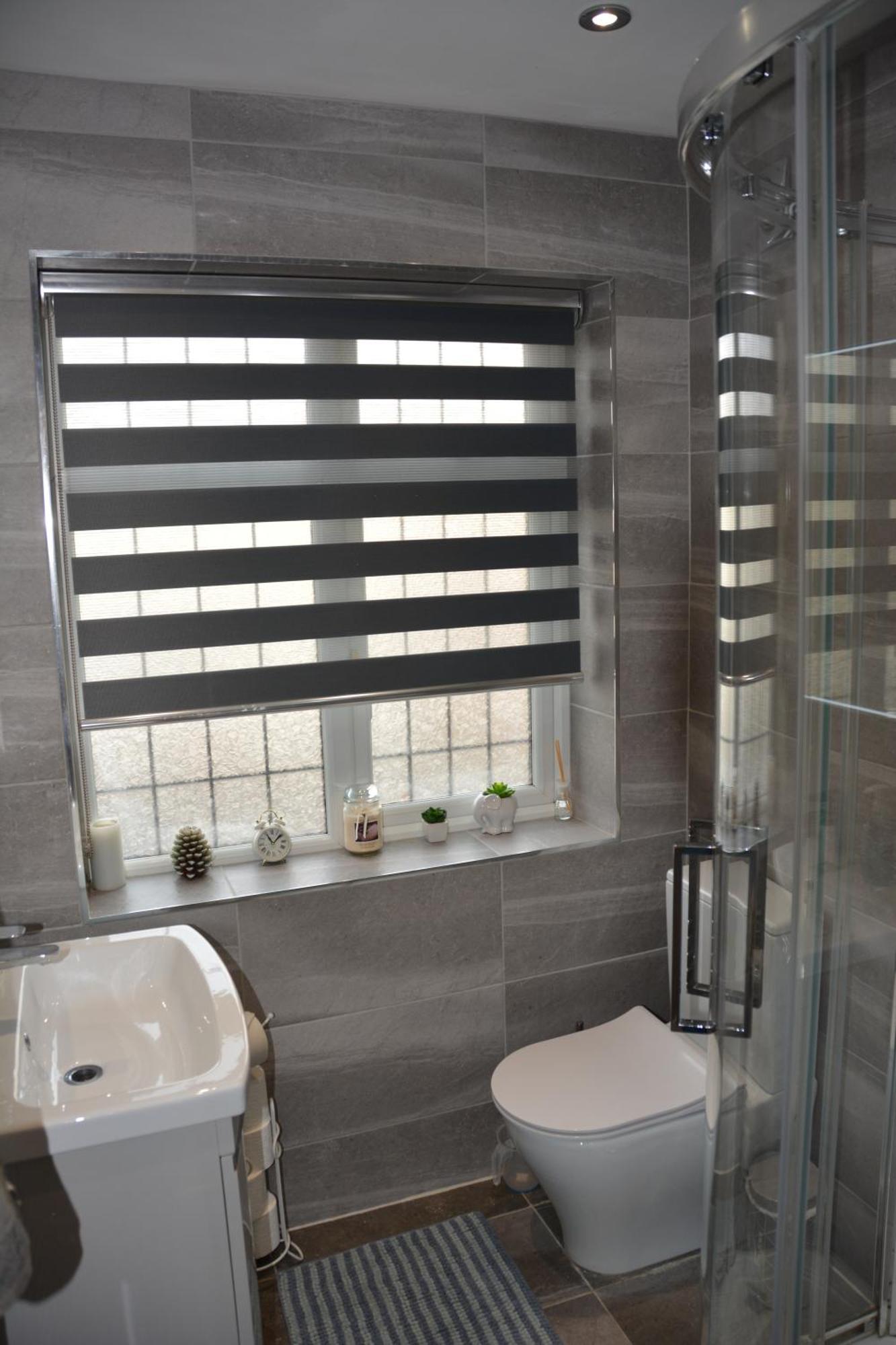 Cozy, Modern, Spacious 4 Bedroom House In London Romford Esterno foto