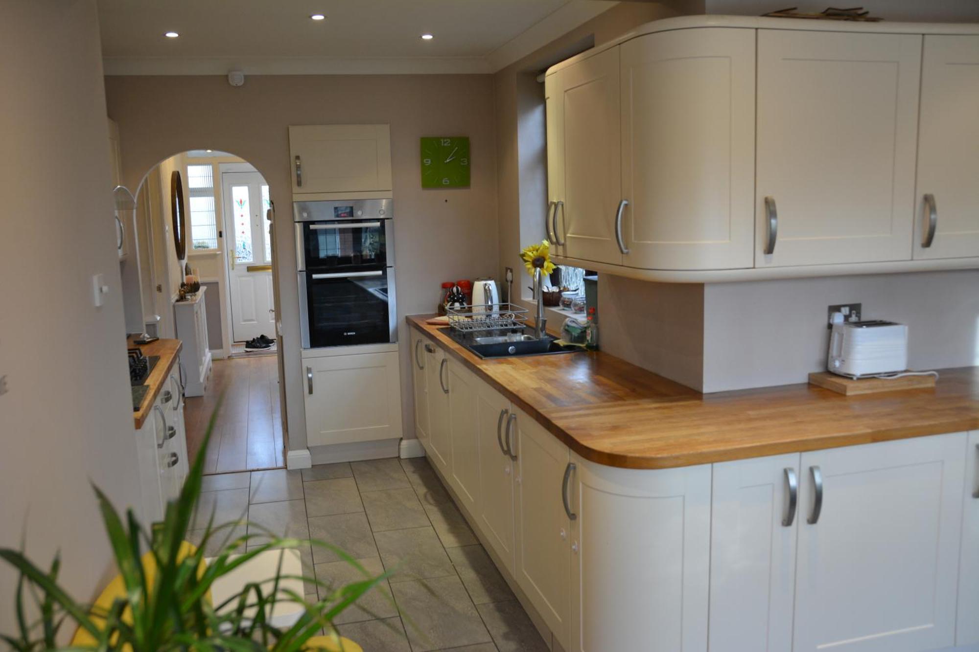Cozy, Modern, Spacious 4 Bedroom House In London Romford Esterno foto