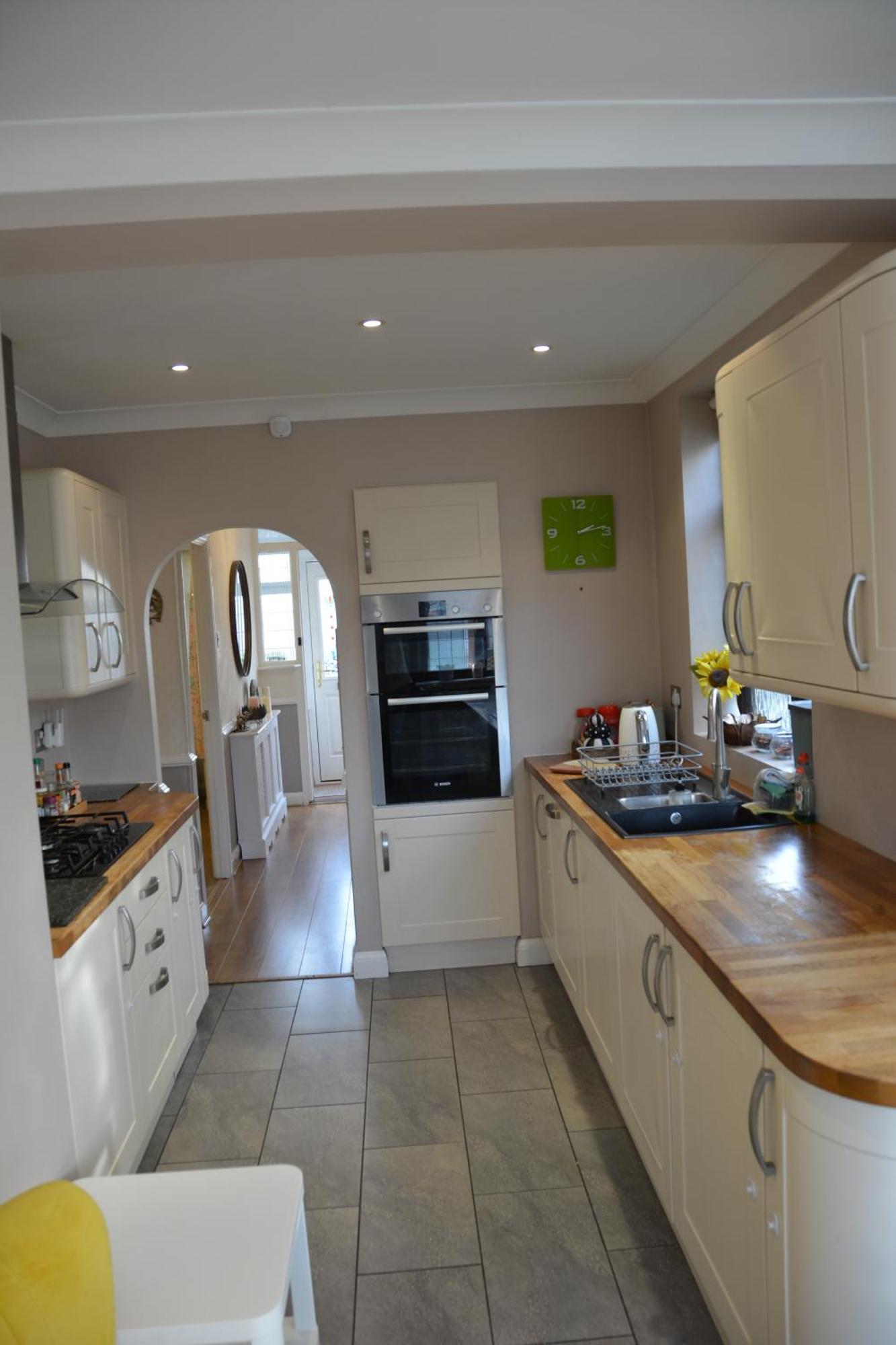 Cozy, Modern, Spacious 4 Bedroom House In London Romford Esterno foto